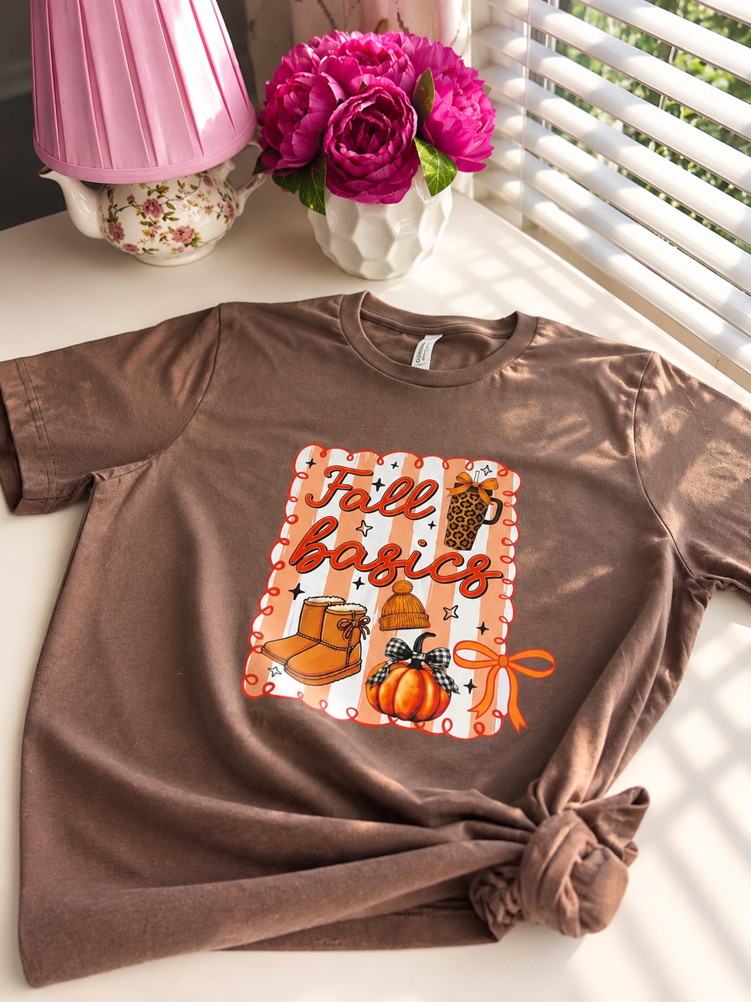 Fall Basics T-Shirt in Mocha