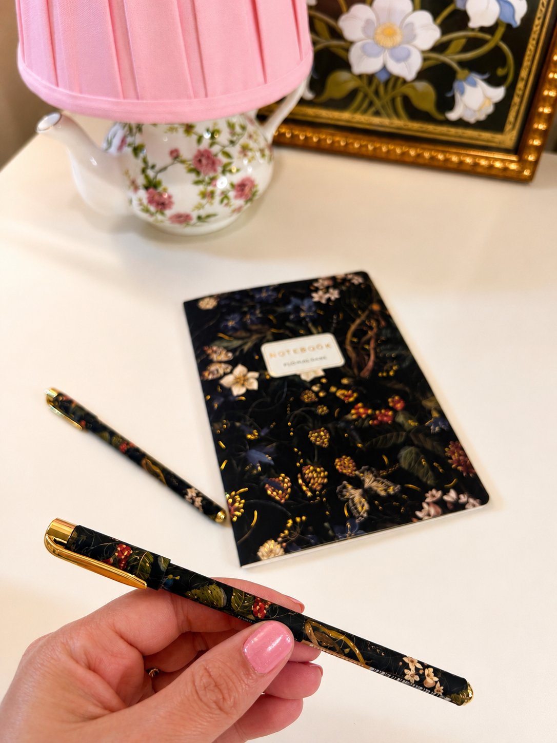 HappyWrite Lush Forest Flower Pen by Bruno Visconti