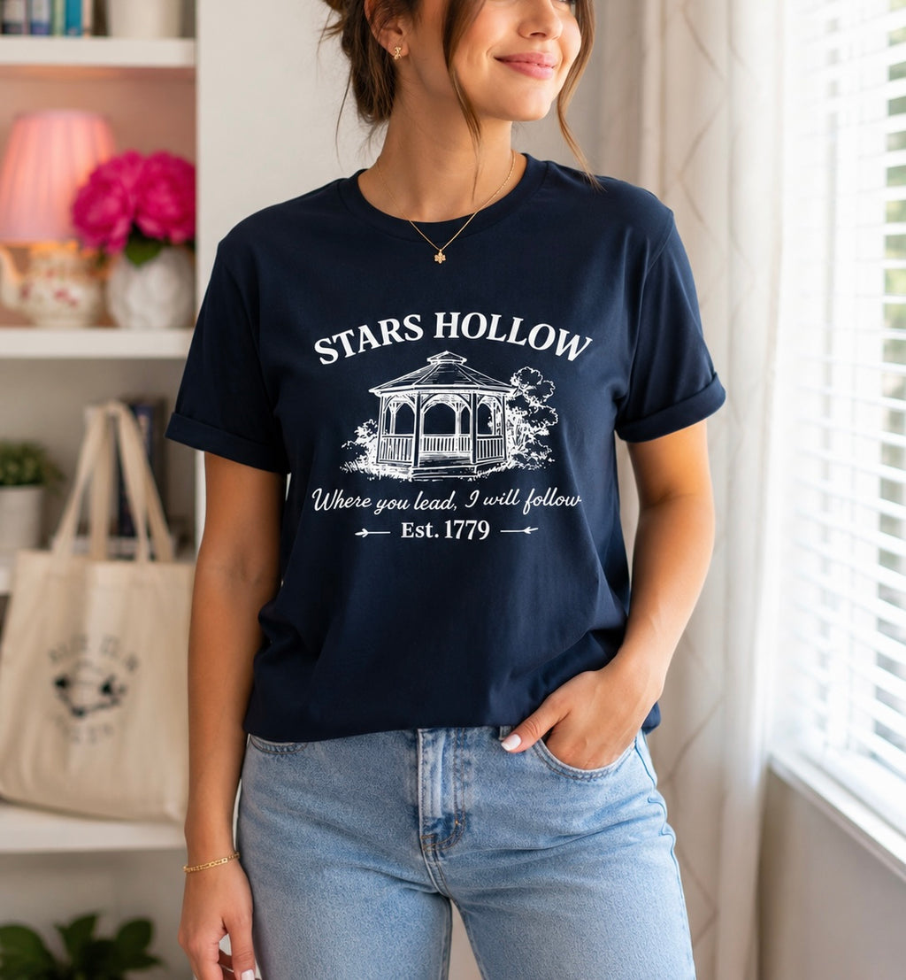 Stars Hollow T - Shirt in Black