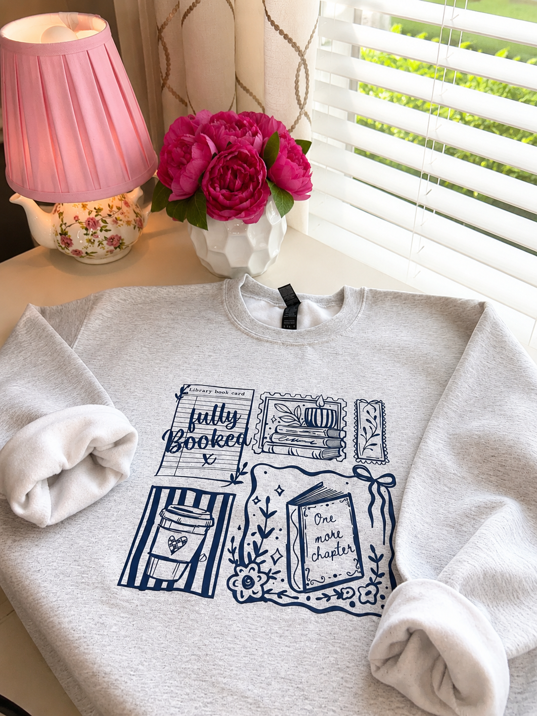 Fully Booked Crewneck in AshbGrey