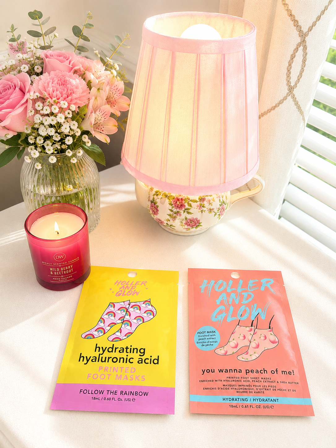 Holler and Glow Printed Foot Mask